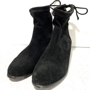 Valdini Bella black suede ankle booties boots tieback slipon low heel US 6.5M